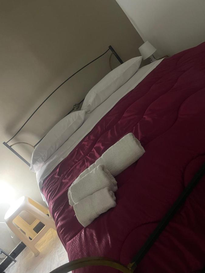 Casa Vacanza La Serenella Lägenhet Neapel Exteriör bild