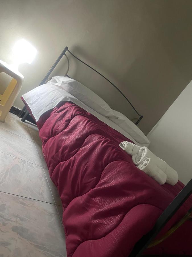 Casa Vacanza La Serenella Lägenhet Neapel Exteriör bild